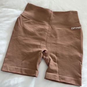 DFYNE 4.5” shorts